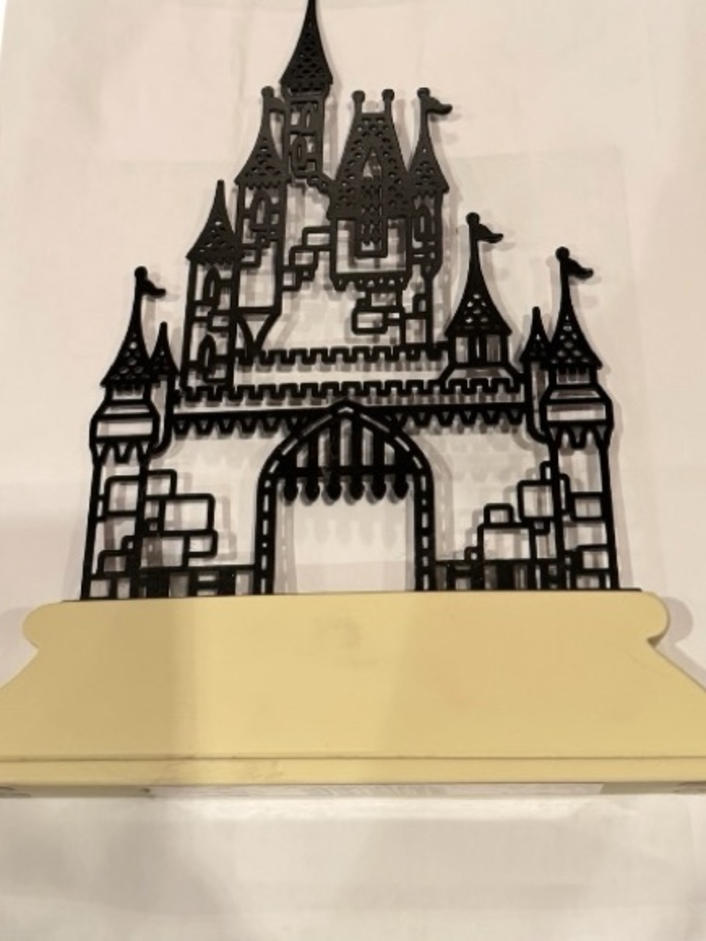 Disney Hallmark Cinderella’s Castle Walt Disney Quote Metal Ceramic Figure - Picture 2 of 4